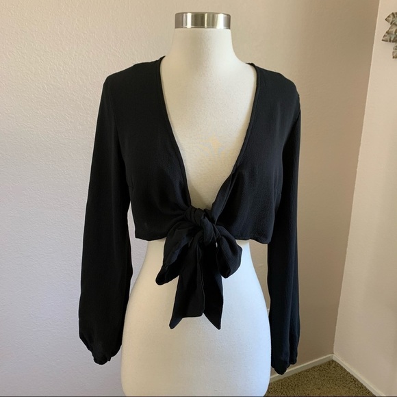 Misguided Petite Tie Front Cropped Semi Sheer Top - Picture 2 of 11